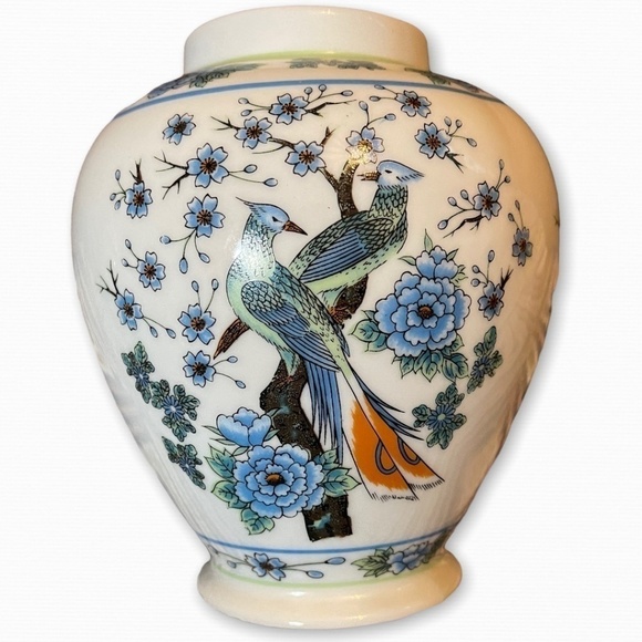 Vintage Chinese Porcelain Vase Lyre Bird & Cherry Blossoms - Picture 2 of 10